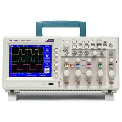 Osciloscópio Digital Tektronix Série TDS2000C